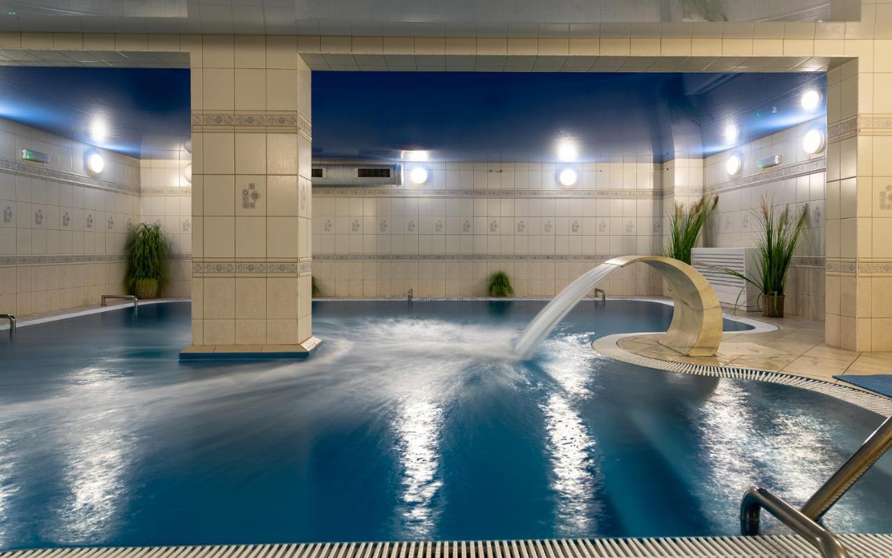Hotel Wodnik Twoj Hotel Z Widokiem Na Morze Ustronie Morskie Kültér fotó