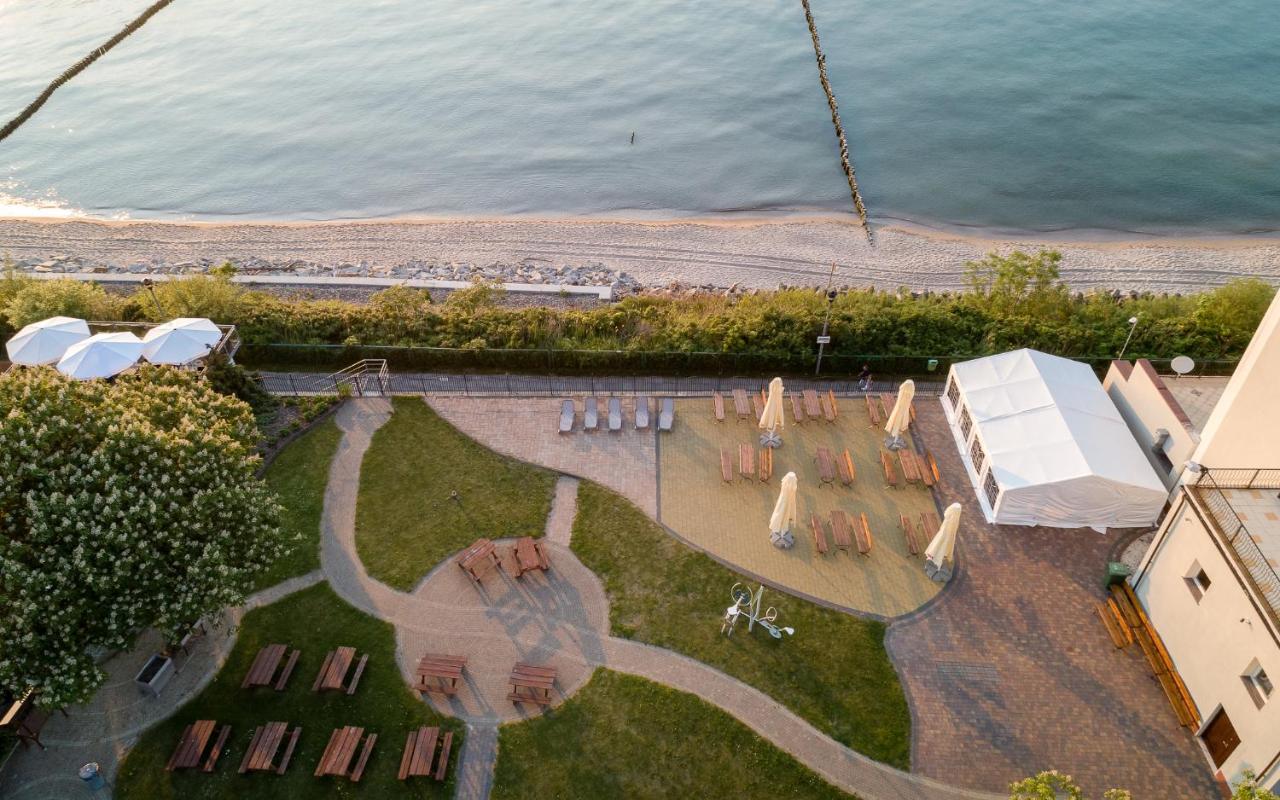 Hotel Wodnik Twoj Hotel Z Widokiem Na Morze Ustronie Morskie Kültér fotó