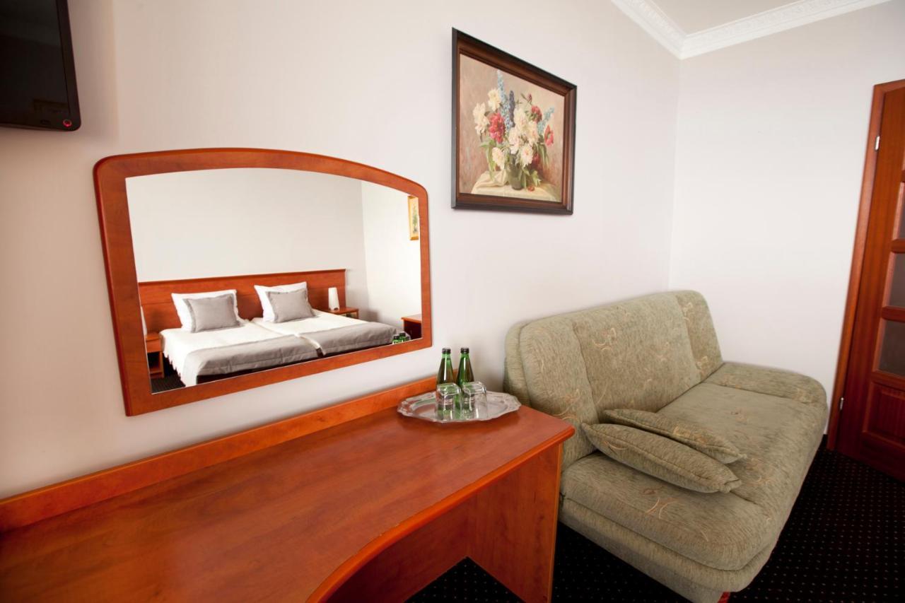 Hotel Wodnik Twoj Hotel Z Widokiem Na Morze Ustronie Morskie Kültér fotó