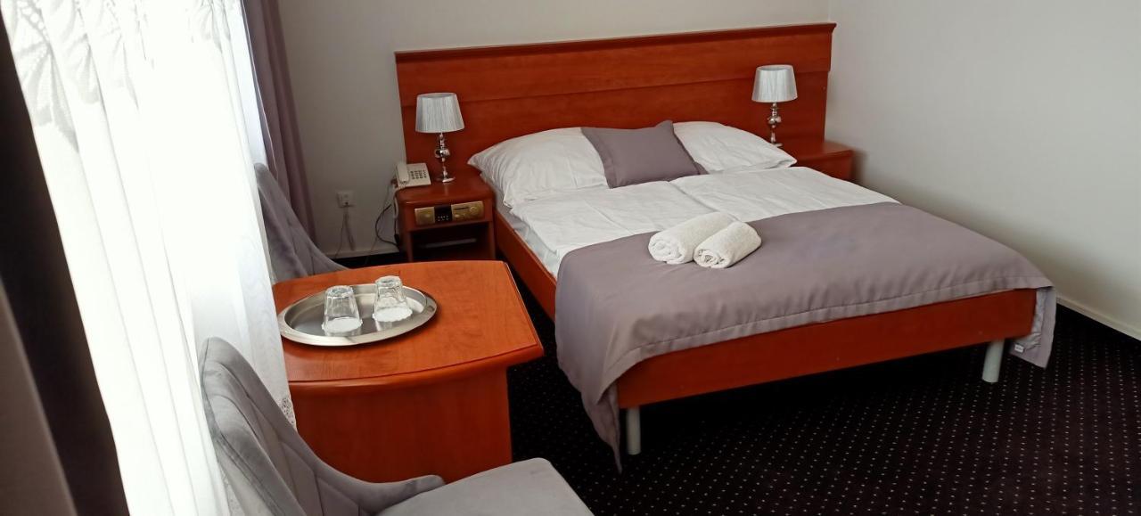 Hotel Wodnik Twoj Hotel Z Widokiem Na Morze Ustronie Morskie Kültér fotó