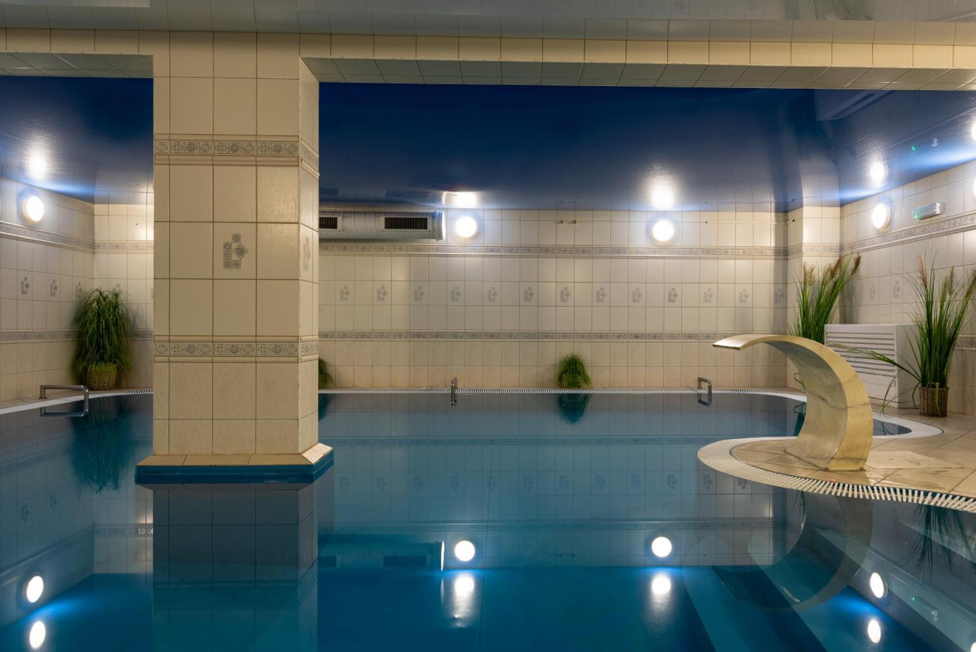 Hotel Wodnik Twoj Hotel Z Widokiem Na Morze Ustronie Morskie Kültér fotó